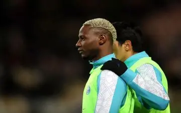 جنپو باز هم پشت خط ماند؛ ستاره گران‌قیمت استقلال در سایه بی‌اعتمادی ساپینتو