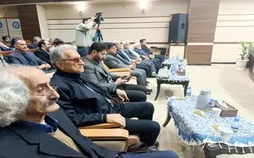 برگزاری نشست ادبی و گرامیداشت یاد و خاطره استاد «محمدجواد محبت» در قاب تصویر 



