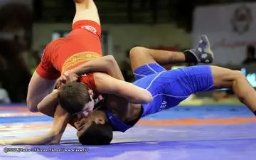  قهرمانی تیم‌های کشتی آزاد و فرنگی نونهالان ایران 