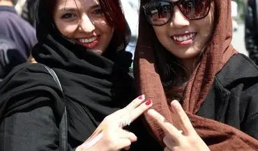  دختران ایرانی در استادیوم آزادی در بازی ایران و چین +تصاویر
