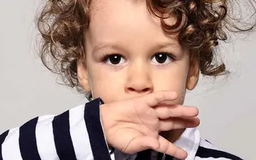 تاخیر در گفتار کودکان چیست؟