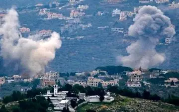 صبح امروز / اصابت دستکم ۳ موشک حزب الله به شمال شهر حیفا + ویدئو