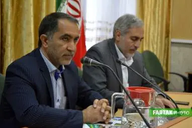 نشست اداری فرماندار کرمانشاه در پایان سال 