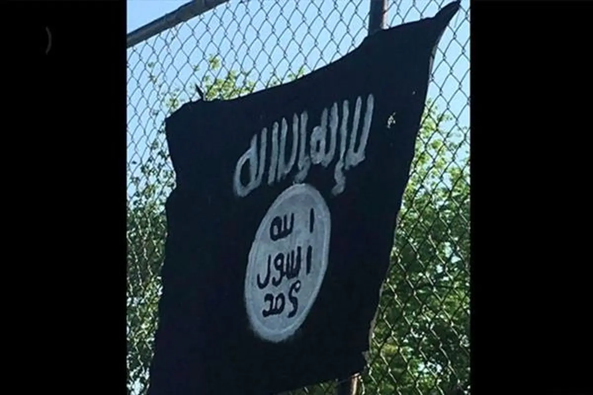 نصب پرچم داعش بر روی سدی در آمریکا