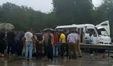  واژگونی خودرو حامل دانشجویان در شمال شیراز