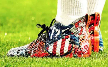 استوک های خیره کننده فوق ستاره فوتبال جهان + عکس