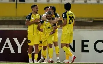 AFC: سپاهان مقابل آخال بی‌دقت بود؛ فرصت‌ها از دست رفتند!