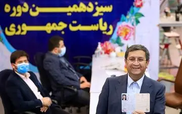 عبدالناصر همتی :باید یارانه نقدی به مردم بدهیم