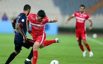  اعتراض باشگاه نساجی به حضور تماشاگران پرسپولیس و تأخیر در آغاز بازی/ مطهری اجازه حضور روی نیمکت را پیدا نکرد
