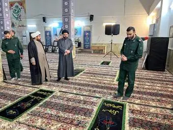  نشست مشترک فرمانده سپاه و رئیس اوقاف شهرستان قدس در امامزاده حضرتین