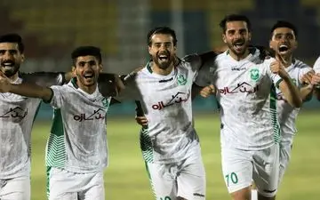 صحنه گل اول خیبر خرم‌آباد برابر ماشین سازی تبریز توسط شهرام سالاری 