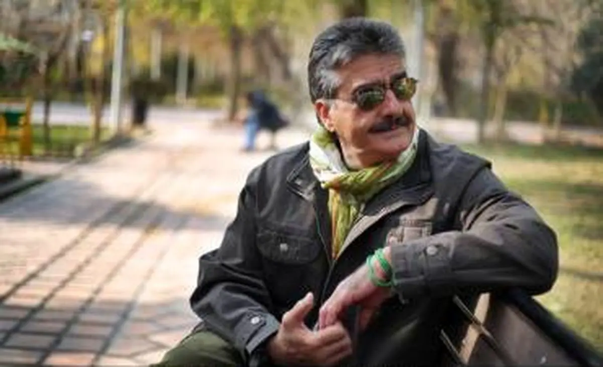 خواننده دهه۶۰ پس از ۲۰ سال در ایران به روی صحنه می رود | عکس
