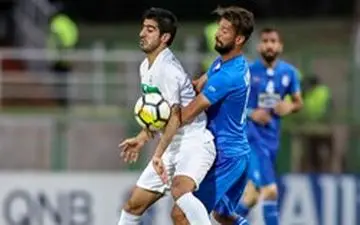 تساوی ذوب‌آهن و استقلال در 45 دقیقه اول با درخشش رشید مظاهری