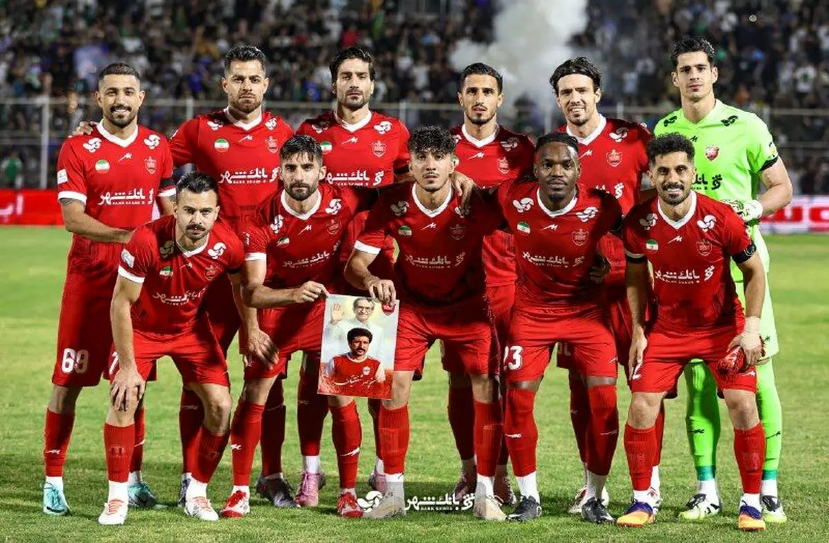 یک گل و آرامش در رختکن وحید؛ پرسپولیس نیمه اول را با بُرد پشت سر گذاشت