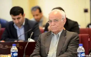  کاشانی:بازیکنان استقلال نبایدمشکل شان رافریادمی زدند/بااخراج مخالفم