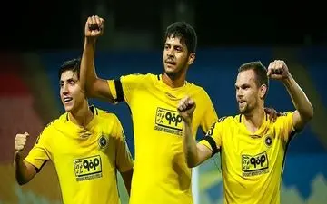 اظهارات کومان درخصوص دلیل تمدید قراردادش با سپاهان