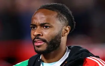 ستاره لیگ برتر، بازیکن آزاد با قرارداد سنگین؛ ۳۲۵ هزار پوند در هفته؛ عددی که همه‌چیز را تغییر داد