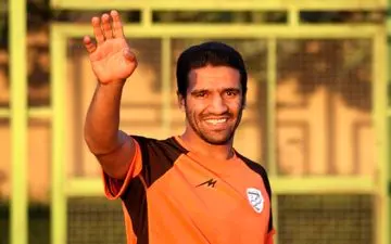 هافبک پدیده در سبد خرید استقلال