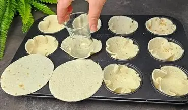 پیتزا کاسه‌ای با نان لواش | دستور ساده و خوشمزه برای یک وعده متفاوت