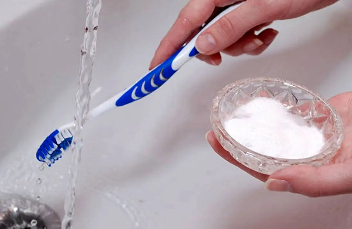 بهترین ماده جایگزین خمیردندان برای شستشوی دندان ها