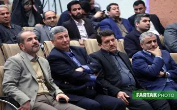 اهدای 20 دستگاه ماشین آلات خدمات شهری به استان‌های سیل زده به روایت تصویر