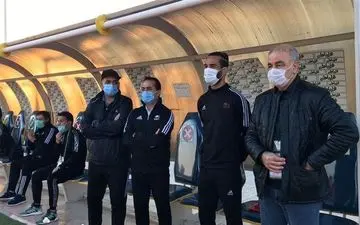 مسعود شجاعی همچنان سرمربی تراکتور