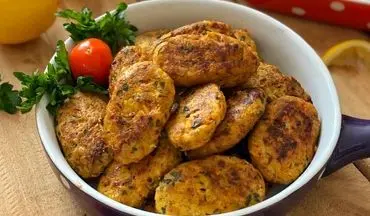 تجربه ای دلچسب از آشپزی در طبیعت: طرز تهیه نان و کتلت مرغ و سیب زمینی به سبک عشایر بختیاری