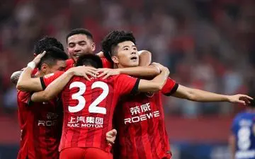 صدرنشینی شگفت‌انگیز یک ایرانی در سوپرلیگ چین!