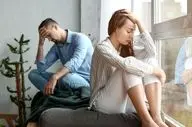 ازدواج و سلامت روان: چرا همسران بیشتر درگیر بیماری‌های روانی یکسان می‌شوند؟