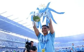 ستاره آرژانتینی از سیتی تکان نمی‌خورد