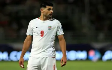 حضور مهدی طارمی در مراسم عزاداری بوشهر: ستاره اینتر در شور حسینی (عکس)