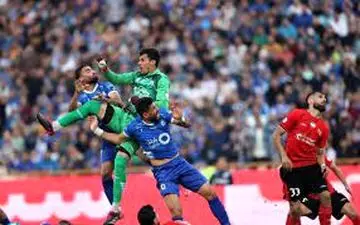 ویدیو| کارشناس داوری بازی استقلال ـ تراکتور