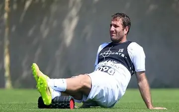 مدافع خارجی استقلال با این تیم تسویه کرد