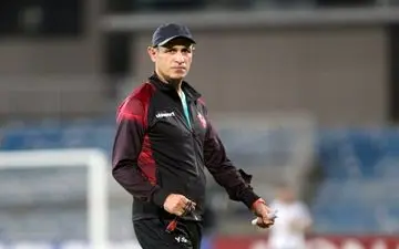 
گل‌محمدی: درخواست تمدید با اسدی و جذب دو مهاجم خارجی را داده ام