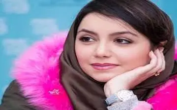 تیپ نازنین بیاتی و هانیه توسلی در اکران مردمی فیلم مادری