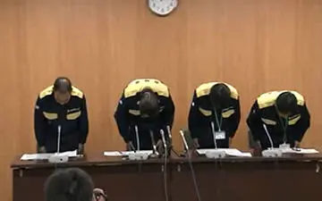 عذرخواهی شهردار ژاپنی+فیلم