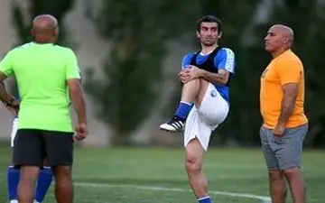 واکنش به حضور 2 پرسپولیسی در ترکیب استقلال!