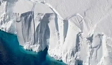 اولین تصاویر هوایی از تشکیل یک کوه یخ عظیم در قطب جنوب +فیلم