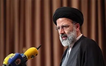 کنایه رئیسی به روحانی/ فساد زیر عمامه من باشد یا آقای روحانی؛ فرقی نمی‌کند/ مقاومت در برابر فساد نزدیک‌ترین فرد به رئیس‌جمهور + فیلم