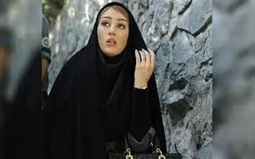  سحر قریشی در یک مکان مقدس