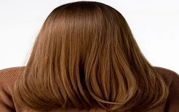 میخوای جوانتر بنظر بیای؟ این رنگ مو رو امتحان کن!