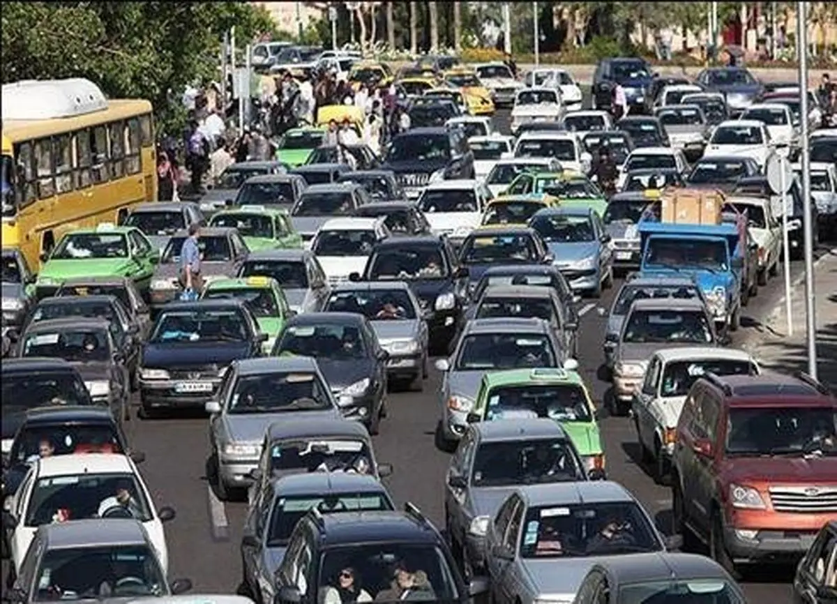 بررسی تغییر ساعات ترافیکی برخی از مشاغل در صورت تایید شورای ترافیک شهر تهران