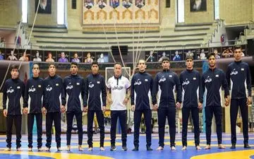 نوجوانان کشتی فرنگی در قرقیزستان ۶ مدال رنگارنگ صید کردند