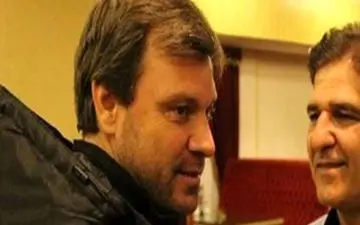 نماز خواندن پنهانی سرمربی ترکیه ای تراکتورسازی + عکس