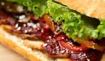طرز تهیه ساندویچ مرغ و بادمجان با سس چیلی| خیلی خوشمزه س!