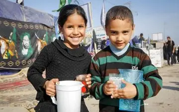 آموزش خدمت به زائران حسینی در مهدکودک‌های عراق +فیلم 