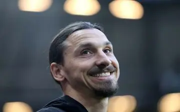 زلاتان به میلان پیوست