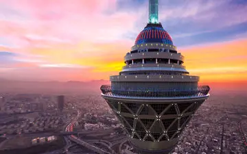 تعطیلی برج میلاد در روز ۱۳ فروردین ماه