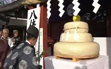 سنگین وزن‌ترین کیک برنجی دنیا + فیلم 