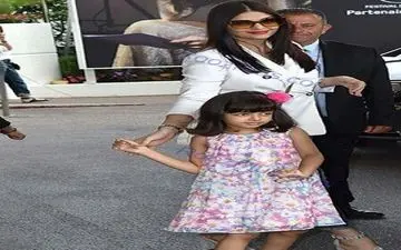 شباهت عجیب و غریب یک دختر به آمیتا باچان+ عکس